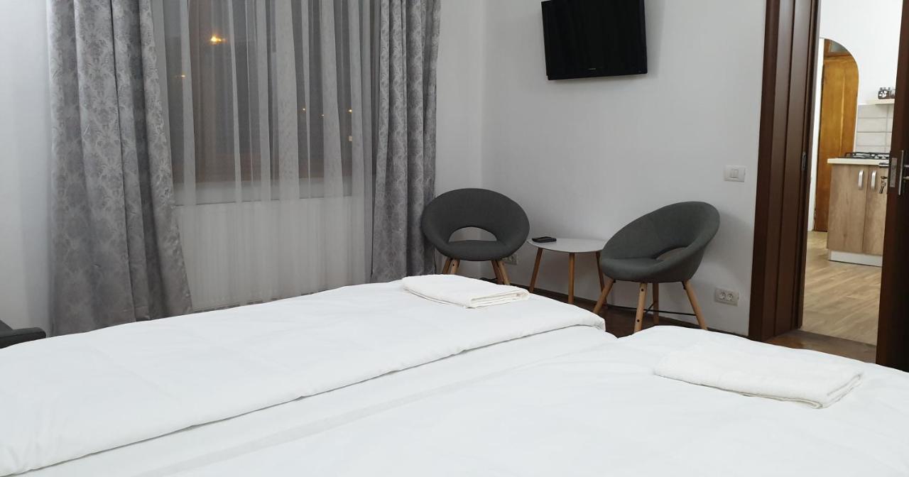 Madalina Apartment บราชอฟ ภายนอก รูปภาพ