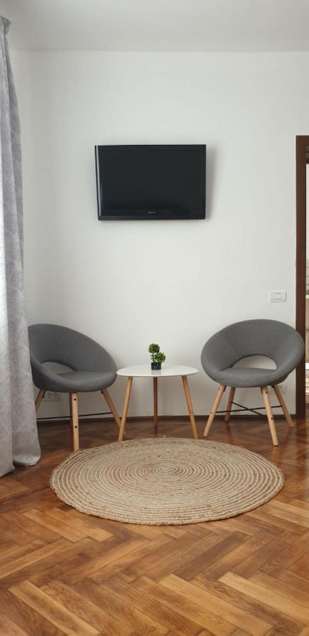 Madalina Apartment บราชอฟ ภายนอก รูปภาพ