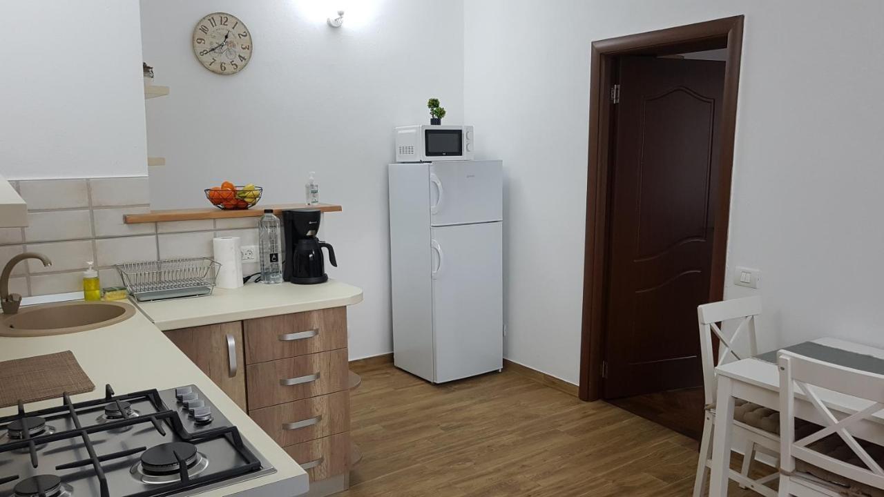 Madalina Apartment บราชอฟ ภายนอก รูปภาพ